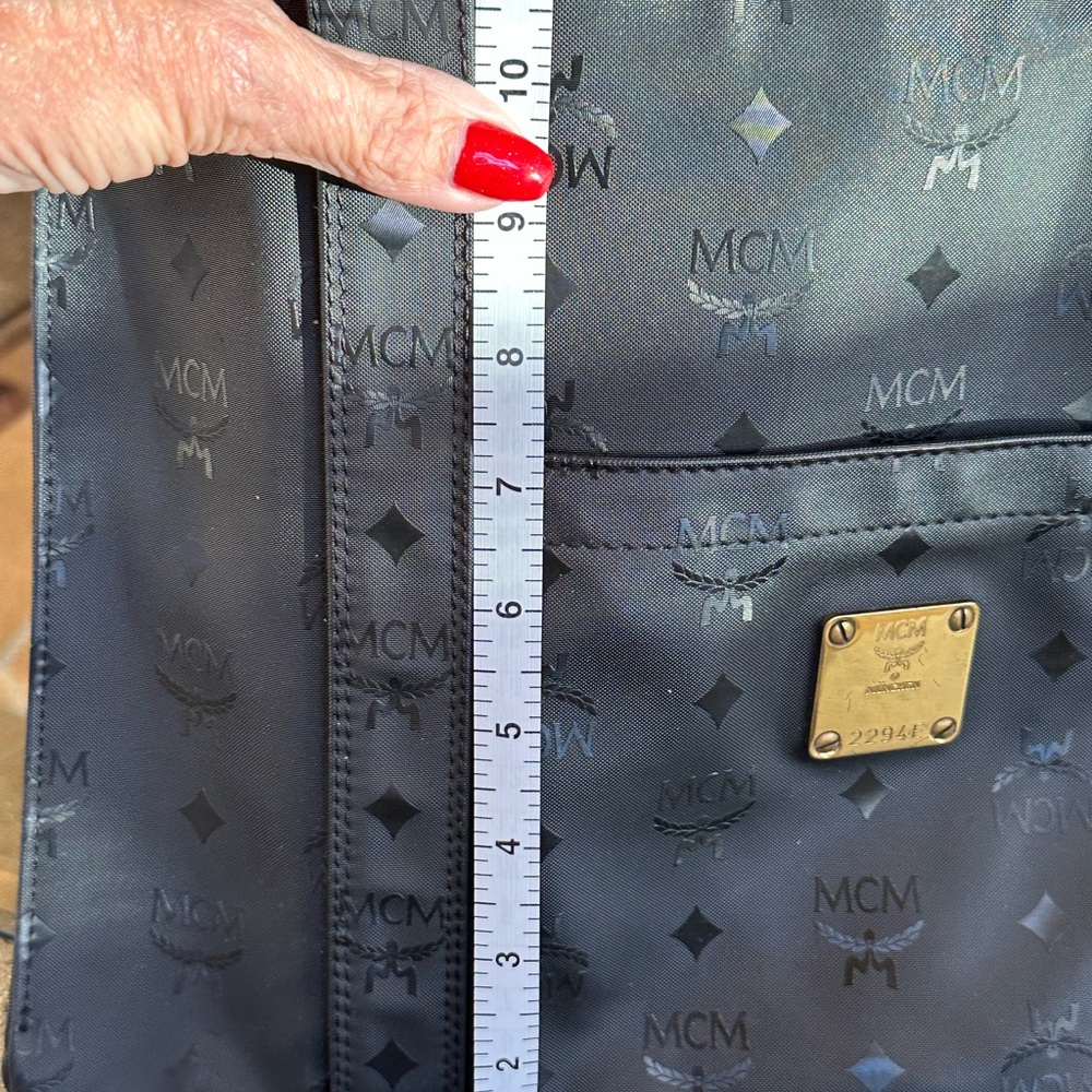 MCM. BLACK VINYL SHOULDER TOTE. EUC  ZIP TOP 15 X 10 X 5 - Picture 15 of 16